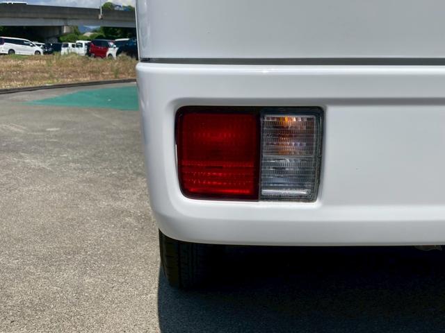 エブリイ 直納専用車　ワンオーナー　メモリーナビ　Ｂｌｕｅｔｏｏｔｈ　記録簿　衝突軽減ブレーキ　バックカメラ　ＥＴＣ　集中ドアロック　オートギアシフト　ＭＴモード付　４人乗　ハイルーフ　後退時バック音　２ｎｄ発進　光軸調整ライト（41枚目）