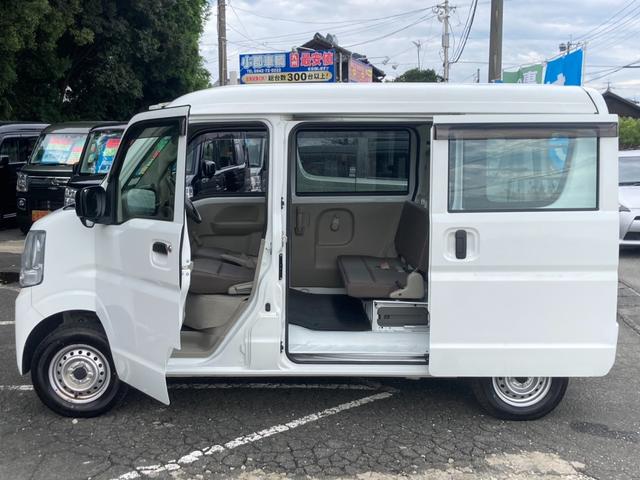 エブリイ PA 衝突軽減ブレーキ オートギアシフト オートハイビーム レーン逸脱警報 コーナーセンサー ハイルーフ 2nd発進 集中ドアロック 4人乗 光軸調整ライト オートライト 取説 ドアバイザー 集中ドアロック ラジオ ABS ESC(37枚目)