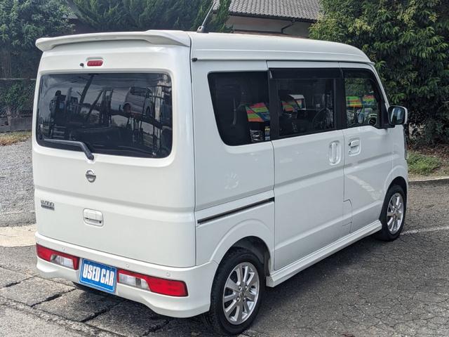 ＮＶ１００クリッパーリオ Ｅ　メモリーナビ　衝突軽減ブレーキ　左側パワードア　ＴＶ　新車保証書　コーナーセンサー　オートハイビーム　アイドリングストップ　ターボ　純正１４ＡＷ　スマートキー　リアヒーター　ＵＳＢ入力　ＨＩＤヘッドライト　フォグ　オートライト　オートハイビーム　ＤＶＤ（6枚目）