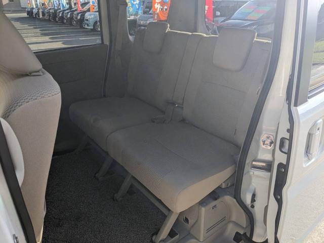 ＮＶ１００クリッパーリオ Ｅ　メモリーナビ　衝突軽減ブレーキ　左側パワードア　ＴＶ　新車保証書　コーナーセンサー　オートハイビーム　アイドリングストップ　ターボ　純正１４ＡＷ　スマートキー　リアヒーター　ＵＳＢ入力　ＨＩＤヘッドライト　フォグ　オートライト　オートハイビーム　ＤＶＤ（17枚目）