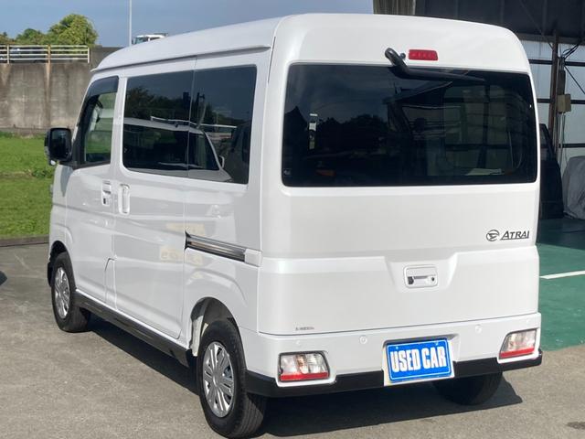 アトレー ＲＳ　メモリーナビ　両側パワードア／衝突軽減装置　新車保証書　コーナーセンサー　ＴＶ　バックカメラ　クルーズコントロール　オートハイビーム　レーン逸脱警報　スマートキー　ターボ　ＬＥＤヘッドライト　ＬＥＤフォグ　オートライト　電格ミラー　アイドリングストップ（8枚目）