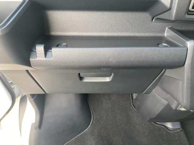 アトレー ＲＳ　メモリーナビ　両側パワードア／衝突軽減装置　新車保証書　コーナーセンサー　ＴＶ　バックカメラ　クルーズコントロール　オートハイビーム　レーン逸脱警報　スマートキー　ターボ　ＬＥＤヘッドライト　ＬＥＤフォグ　オートライト　電格ミラー　アイドリングストップ（76枚目）