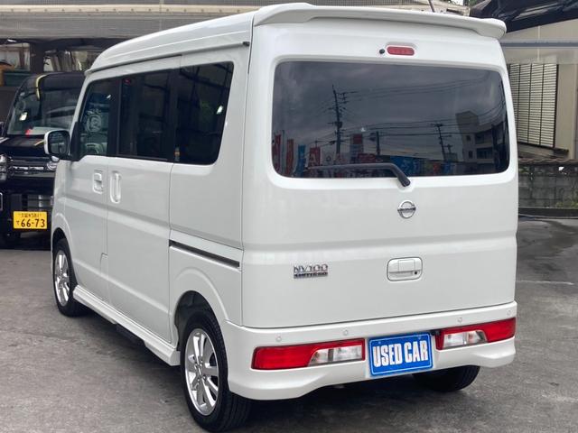 ＮＶ１００クリッパーリオ Ｇ４ＷＤ　メモリーナビ　／両側パワードア　衝突軽減ブレーキ　新車保証書　コーナーセンサー　レーン逸脱警報　ＴＶ　ドラレコ　リアヒーター　純正１４ＡＷ　ターボ　ハイルーフ　ＵＳＢ入力　オートステップ　革巻ハンドル　ＥＴＣ　ＨＩＤヘッドライト　フォグ　ＤＶＤ（8枚目）