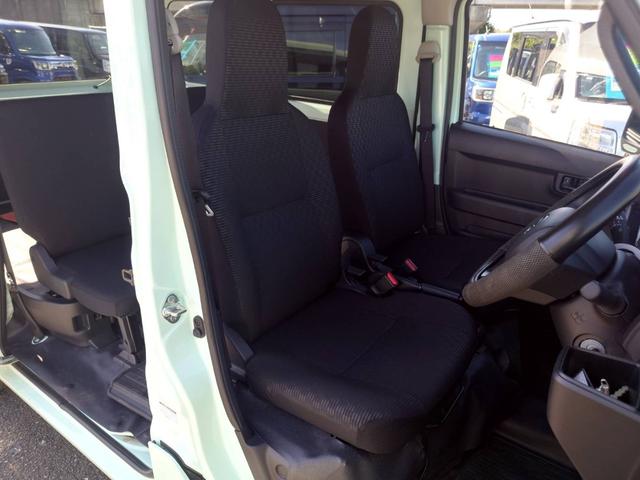 ハイゼットカーゴ ＤＸ　衝突軽減ブレーキ　／コーナーセンサー　ドラレコ　ＥＴＣ　レーン逸脱警報　新車保証書　ハイルーフ　アイドリングストップ　オートライト　キーレス　Ｐ／Ｗ　４人乗　集中ドアロック　フルフラットシート　ヘッドコンソール　光軸調整ライト　ＡＢＳ　盗難防止装置（13枚目）