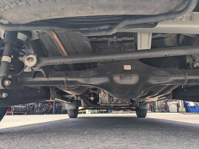 ハイゼットカーゴ ＤＸ　衝突軽減ブレーキ　／コーナーセンサー　ドラレコ　ＥＴＣ　レーン逸脱警報　新車保証書　ハイルーフ　アイドリングストップ　オートライト　キーレス　Ｐ／Ｗ　４人乗　集中ドアロック　フルフラットシート　ヘッドコンソール　光軸調整ライト　ＡＢＳ　盗難防止装置（45枚目）