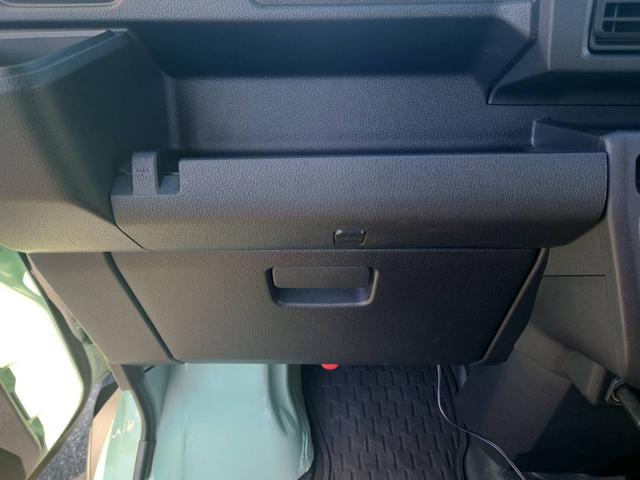 ハイゼットカーゴ ＤＸ　衝突軽減ブレーキ　／コーナーセンサー　ドラレコ　ＥＴＣ　レーン逸脱警報　新車保証書　ハイルーフ　アイドリングストップ　オートライト　キーレス　Ｐ／Ｗ　４人乗　集中ドアロック　フルフラットシート　ヘッドコンソール　光軸調整ライト　ＡＢＳ　盗難防止装置（67枚目）