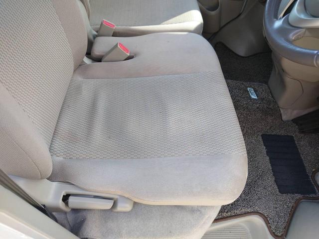 NV100クリッパーリオ G 4WD ハイルーフ 純正SDナビ 両側パワードア 衝突軽減装置 コーナーセンサー 新車保証書 オートステップ Bluetooth フルセグTV バックカメラ リアヒーター 革巻ハンドル ターボ レーン逸脱警報 USB 純正14AW HIDライト(68枚目)