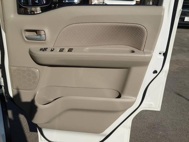 エブリイワゴン PZターボスペシャル ハイルーフ 届出済未使用車 両側Pドア 純正ディスプレイオーディオ 衝突軽減ブレーキ コーナーセンサー Bluetooth バックカメラ レーン逸脱警報 オートハイビーム LEDヘッドライト USB入力 シートヒーター スマートキー(69枚目)