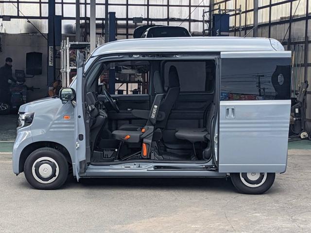 Ｎ－ＶＡＮ＋スタイル ファン　ワンオーナー　純正８インチＳＤナビ　エンジンスタータ　衝突軽減ブレーキ　クルーズコントロール　ハイルーフ　フルセグ　Ｂｌｕｅｔｏｏｔｈ　バックカメラ　ドラレコ　コーナーセンサー　新車保証書　レーン逸脱警報　ＬＥＤヘッドライト　オートハイビーム　ＵＳＢ入力（39枚目）