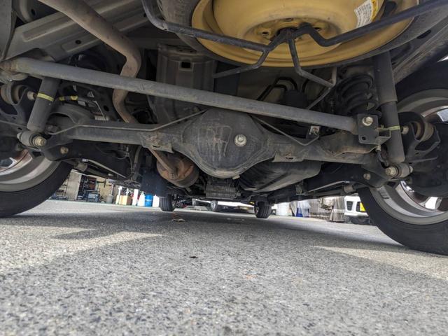 エブリイワゴン ＰＺターボスペシャル　ＳＤナビ　両側パワードア　衝突軽減装置　Ｂｌｕｅｔｏｏｔｈ　フルセグＴＶ　オートステップ　リアヒーター　純正１４ＡＷ　ＨＩＤヘッドライト　フォグライト　オートライト　ステリモ　スマートキー　盗難防止装置　電格ミラー　純正フルエアロ　ＤＶＤ（33枚目）