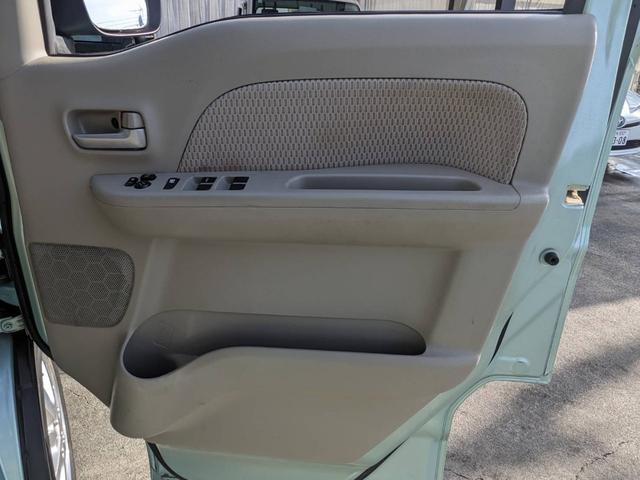 エブリイワゴン PZターボスペシャル ハイルーフ SDナビ 両側パワードア 衝突軽減ブレーキ オートステップ Bluetooth バックカメラ フルセグTV ETC HIDヘッドライト 純正14AW リアヒーター 純正フルエアロ オートライト フォグライト スマートキー(67枚目)