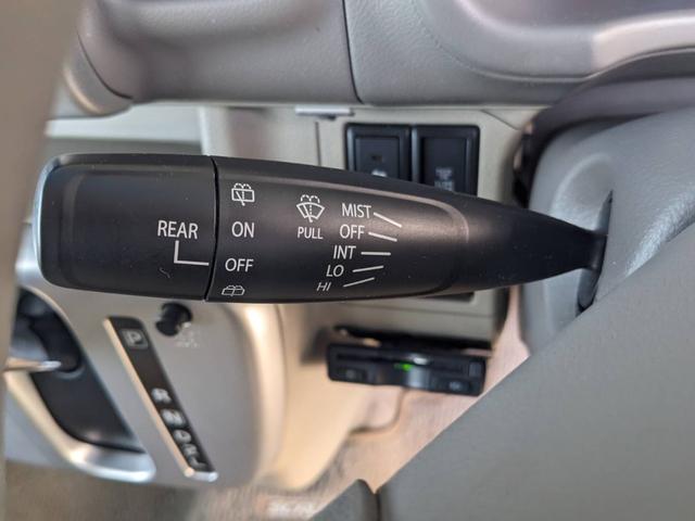 スクラムワゴン PZターボ スペシャル ハイルーフ メモリーナビ 両側Pドア 衝突軽減ブレーキ オートステップ ETC TV HIDヘッドライト 純正14AW リアヒーター スマートキー 電格ミラー 純正フルエアロ フォグライト オートライト ドアバイザー DVD再生(58枚目)