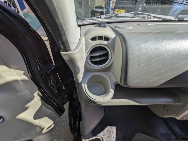 �O���[�u�{�b�N�X�ł������ɂ����ۂɐ悸�̓X�^�b�t���P�O�O���ڈȏ�̓��Ƀ`�F�b�N�������K����N���A�[�����ԗ��݂̂�W�����Ă���܂��@���v���̍��ƂQ�������m�ɂ��C����������