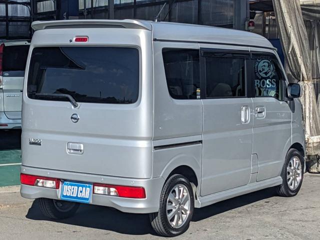 ���E�΂ߌ�납��̈ꖇ�ł����[�ԑO�ɂ̓o�b�`���d�グ�����Ă��[�Ԃ��Ă���܂��I���k���ɏ��L�Y����L�Y�ȂǋC�ɂȂ鏊������΂��C�y�ɂ����k�������������̎ʐ^�����񂲗�����������