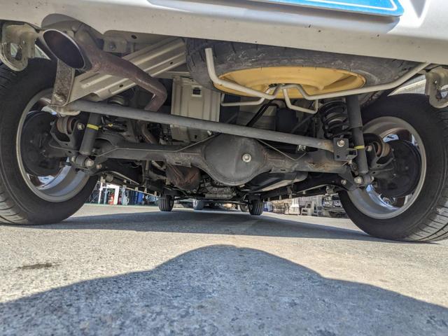 ����肩��̈ꖇ�ł������X�͑S���̔��[�ԁi�X���_��j�����M�������čs���Ă���܂��B���Ԃ����Еւ������͒�g������ЂɂĂ�����܂ł��͂����܂��B