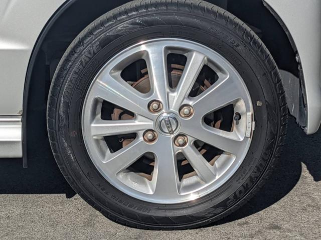 �������A���~�z�C�[���I�^�C���������������ߒ�Ă������܂�������]�̃��[�J�[�ւ̃^�C���������ЊO�z�C�[���ւ̕ύX�ȂǁA�����k�Ȃǂ��C�y�ɑ��k�������􂨋��߂₷�����i�ł���Ă����Ē����Ă���܂��i�O�E�O�j