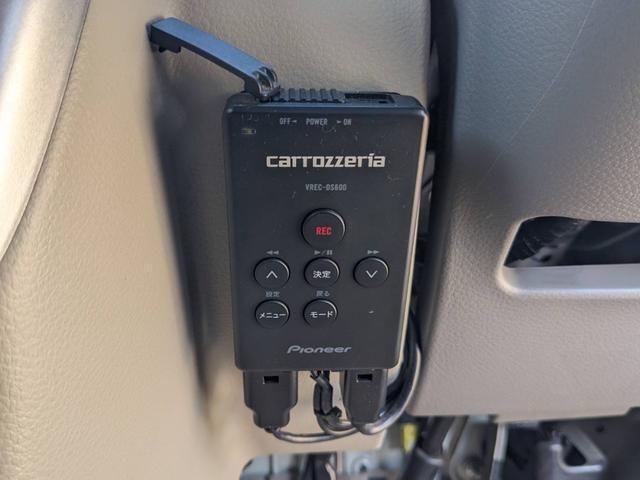 �h�����R�����S�ł����������H�ɂĎ��摖�s�m�F�ς̎ԗ��ł��B�@�ցA��������󋵂͗ǍD�ł��B�ۏؕt���̔�������܂��B���q�l�̃j�[�Y�Ƀs�b�^���ő�D�]�I�v�V�����ł��B�ڂ����̓X�^�b�t�܂ł��⍇���������I