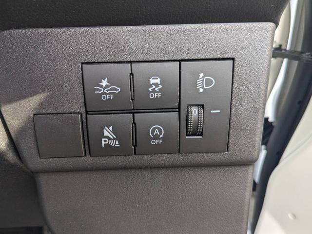 ハイゼットカーゴ ＤＸ　ハイルーフ　衝突軽減ブレーキ　コーナーセンサー　キーレス　ＥＴＣ　レーン逸脱警報　アイドリングストップ　オーバーヘッドコンソール　パワーウィンドウ　オートハイビーム　ラジオ　オートライト　フルフラットシート　集中ドアロック　盗難防止装置（18枚目）