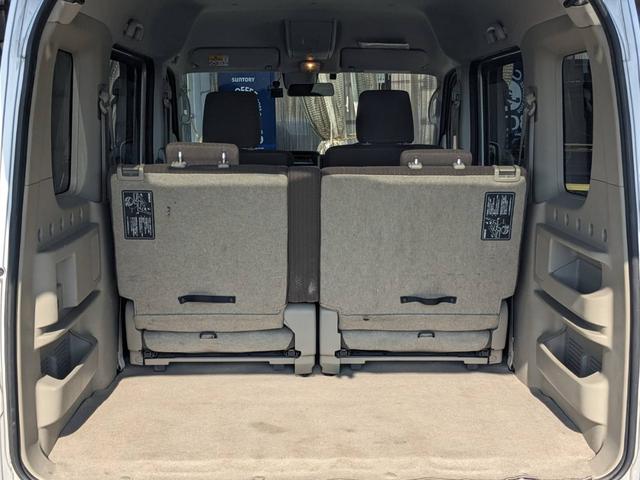 ���g�����N����̈ꖇ�ł����Q��ڂ�|���Ήו�����R�ςݍ��߂܂��i�O�O�j�����́A��C�̃X�^�b�t���^�S���߂Ē��J�Ɏd�グ�����Ă���܂��̂ŁA�s�J�s�J�Ɏd�オ���Ă���܂��B