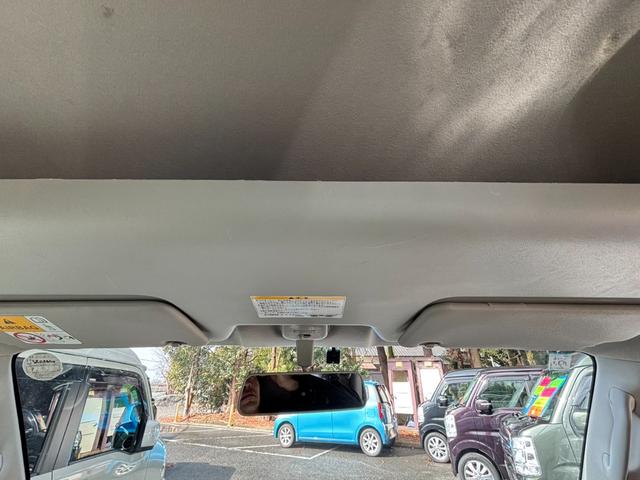 エブリイ PA ハイルーフ ETC 集中ドアロック 光軸調整ライト 4人乗り オーバーヘッドコンソール ゴムマット 光軸調整ライト フルフラットシート ベンチシート パワステ エアコン エアバック ABS ラジオ(4枚目)