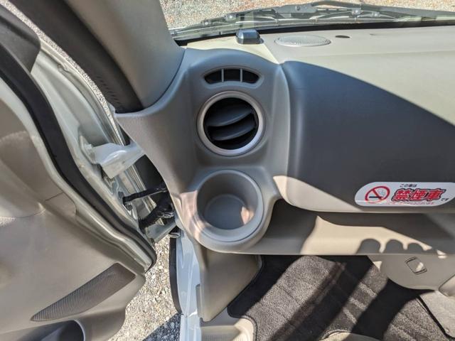 ＮＶ１００クリッパーリオ Ｅ　ハイルーフ　ＳＤナビ　左パワードア　衝突軽減ブレーキ　コーナーセンサー　ＥＴＣ　レーン逸脱警報　Ｂｌｕｅｔｏｏｔｈ　バックカメラ　ステリモ　純正１４ＡＷ　リアヒーター　オートハイビーム　ＨＩＤヘッドライト　フォグライト　ターボ　スマートキー　電格ミラー（60枚目）