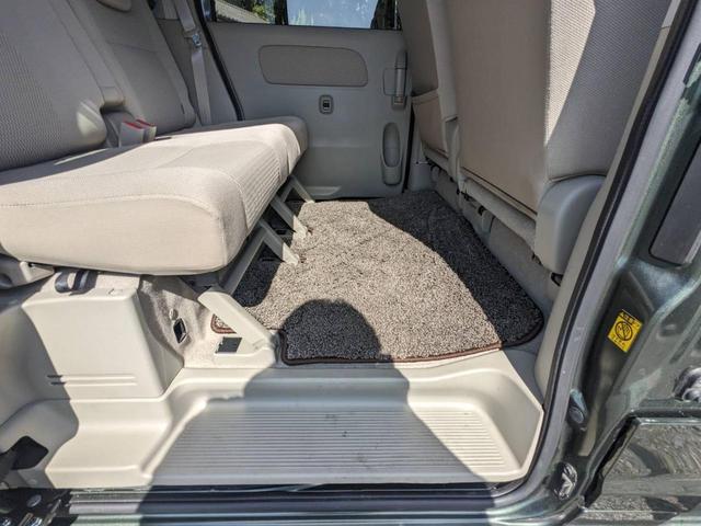 ＮＶ１００クリッパーリオ Ｅ　ハイルーフ　衝突軽減ブレーキ　コーナーセンサー　レーン逸脱警報　オートハイビーム　ＨＩＤヘッドライト　純正１４ＡＷ　リアヒーター　フォグライト　純正フルエアロ　オートライト　スマートキー　フルフラットシート　ターボ　電格ミラー　ドアバイザー（64枚目）