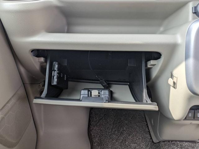 �O���[�u�{�b�N�X�ł������ɂ����ۂɐ悸�̓X�^�b�t���P�O�O���ڈȏ�̓��Ƀ`�F�b�N�������K����N���A�[�����ԗ��݂̂�W�����Ă���܂��@���v���̍��ƂQ�������m�ɂ��C����������