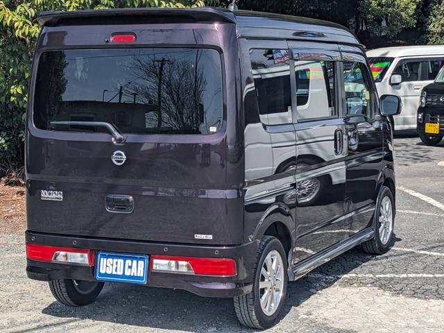 ���E�΂ߌ�납��̈ꖇ�ł����[�ԑO�ɂ̓o�b�`���d�グ�����Ă��[�Ԃ��Ă���܂��I���k���ɏ��L�Y����L�Y�ȂǋC�ɂȂ鏊������΂��C�y�ɂ����k�������������̎ʐ^�����񂲗�����������