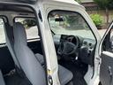 スペシャル　４ＷＤ　集中ドアロック　４人乗　パワステ　ラジオ　ハイルーフ　ドアバイザー　フルフラットシート　ベンチシート　光軸調整ライト　取説　エアバック　エアコン（13枚目）