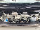 Ｇ４ＷＤ　メモリーナビ　／両側パワードア　衝突軽減ブレーキ　新車保証書　コーナーセンサー　レーン逸脱警報　ＴＶ　ドラレコ　リアヒーター　純正１４ＡＷ　ターボ　ハイルーフ　ＵＳＢ入力　オートステップ　革巻ハンドル　ＥＴＣ　ＨＩＤヘッドライト　フォグ　ＤＶＤ（22枚目）