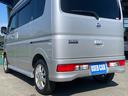★左斜め後ろからの一枚です★納車前にはバッチリ仕上げをしてご納車しております!商談時に小キズや線キズなど気になる所があればお気軽にご相談下さい♪内装の写真も是非ご覧ください♪