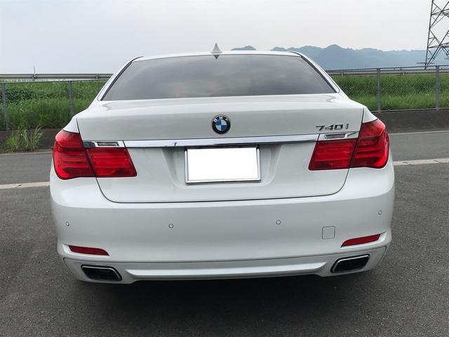 740i 革シート ナビ AW サンルーフ バックカメラ(9枚目)