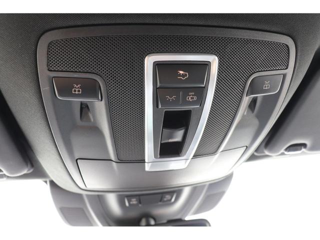 GLE63 S 4マチック クーペ 360°カメラ 電動サンルーフ 本革シート COMANDシステム 電動リアゲート ブラインドスポットモニター 22インチアルミホイール シートメモリー スペアキー アダプティブクルーズコントロール(16枚目)