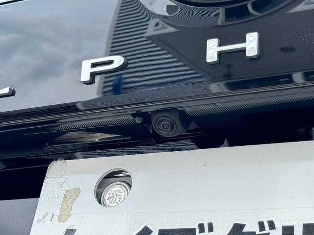 アルファードハイブリッド エグゼクティブラウンジ　モデリスタエアロセット＆グリル、イルミルーフスポイラー、シグネチャーイルミブレード、１９インチＡＷ、左右独立ムーンルーフ、ＩＴＳコネクト、デジタルインナーミラー、後席ディスプレイ、ＣＤ＆ＤＶＤデッキ（32枚目）