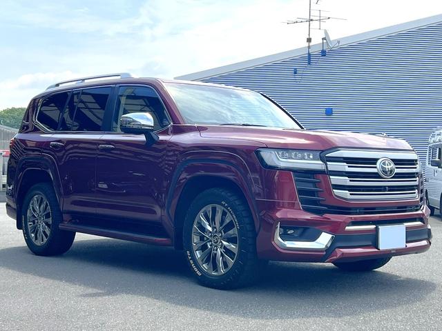 TOYOTA LAND CRUISER ZX | 2022 | RED M | 33000 km | details
