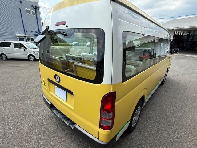 ハイエースバン 幼児専用車　幼児バス園児２６人乗り、乗車定員３＋２６／１．５人、タイミングベルト交換済Ｒ６年８月１日（９６９０５ｋｍ時）、安全確認装置、ドライブレコーダー（18枚目）