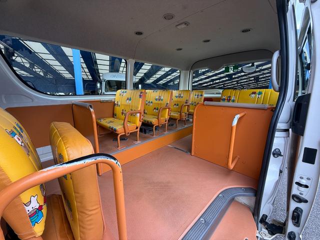 ハイエースワゴン 　幼児バス園児１２名大人２名乗車、オートステップ、キーレス（40枚目）