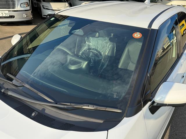 ヤリスクロス ハイブリッドＺ　トヨタチームメイトアドバンストパーク＋パノラミックビューモニター＋パーキングサポートブレーキ／ハンズフリーパワーバックドア／ブラインドスポットモニター／ディスプレイナビ／ハーフレザー／シートヒーター（15枚目）