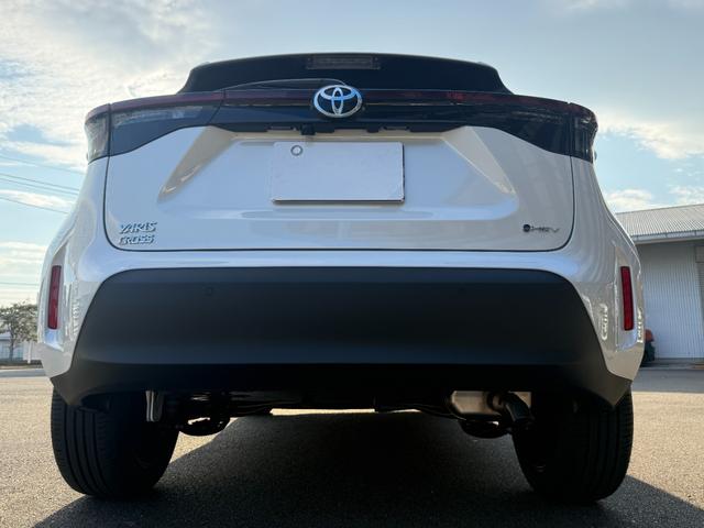 ヤリスクロス ハイブリッドＺ　トヨタチームメイトアドバンストパーク＋パノラミックビューモニター＋パーキングサポートブレーキ／ハンズフリーパワーバックドア／ブラインドスポットモニター／ディスプレイナビ／ハーフレザー／シートヒーター（19枚目）