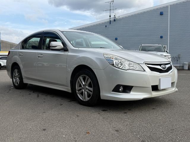 レガシィＢ４ ２．５ｉ　Ｓスタイル　社外ナビ／ＥＴＣ／キーレス（10枚目）