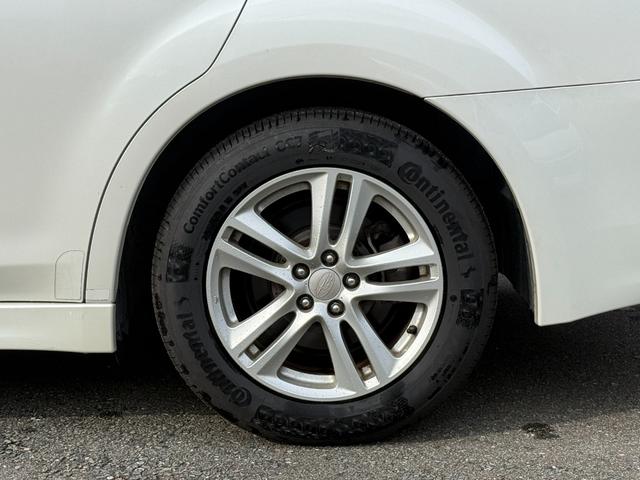 レガシィＢ４ ２．５ｉ　Ｓスタイル　社外ナビ／ＥＴＣ／キーレス（28枚目）