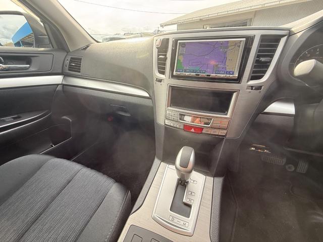 レガシィＢ４ ２．５ｉ　Ｓスタイル　社外ナビ／ＥＴＣ／キーレス（37枚目）