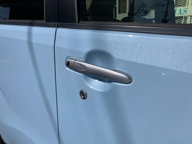 ムーヴ Ｘ　スマートキー　プッシュスタート　アイドリングストップ　オートライト　衝突安全ボディ　盗難防止システム　ＣＤ再生可能（9枚目）