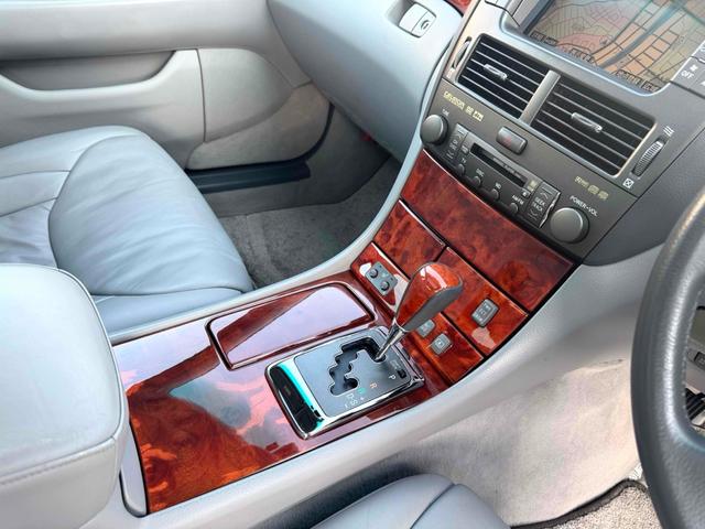 セルシオ ｅＲ仕様　サンルーフ　本革　ドライブレコーダー　クリアランスソナー　オートクルーズコントロール　バックカメラ　ナビ　アルミホイール　ＨＩＤ　ＡＴ　シートヒーター　スマートキー　電動格納ミラー　盗難防止システム（26枚目）