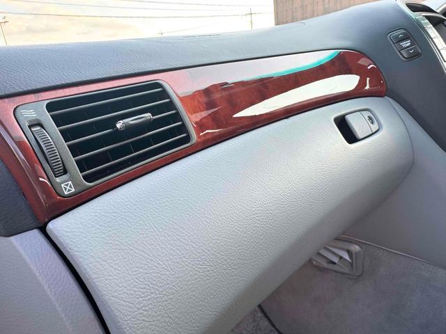 セルシオ ｅＲ仕様　サンルーフ　本革　ドライブレコーダー　クリアランスソナー　オートクルーズコントロール　バックカメラ　ナビ　アルミホイール　ＨＩＤ　ＡＴ　シートヒーター　スマートキー　電動格納ミラー　盗難防止システム（34枚目）