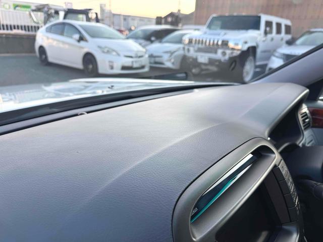 セルシオ ｅＲ仕様　サンルーフ　本革　ドライブレコーダー　クリアランスソナー　オートクルーズコントロール　バックカメラ　ナビ　アルミホイール　ＨＩＤ　ＡＴ　シートヒーター　スマートキー　電動格納ミラー　盗難防止システム（36枚目）