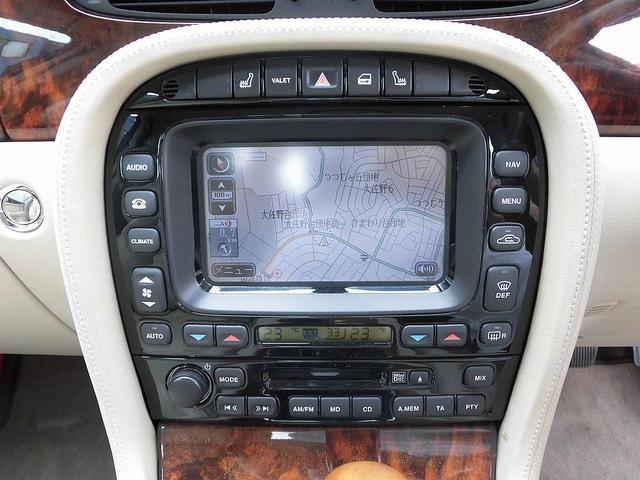 XJ6 3.0 レザーシート 純正ナビ ETC(12枚目)