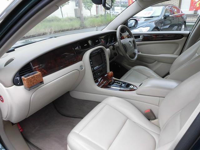 XJ6 3.0 レザーシート 純正ナビ ETC(17枚目)