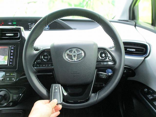 Sツーリングセレクション 車線逸脱防止支援システム/ヘッドランプ LED/EBD付ABS/横滑り防止装置/アイドリングストップ/クルーズコントロール/エアバッグ 運転席/エアバッグ 助手席/エアバッグ サイド レーンアシスト(13枚目)