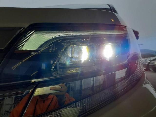Siダブルバイビー2 純正 11インチ メモリーナビ/フリップダウンモニター 純正 12.8インチ/両側電動スライドドア/シート ハーフレザー/車線逸脱防止支援システム/パーキングアシスト バックガイド バックカメラ(18枚目)